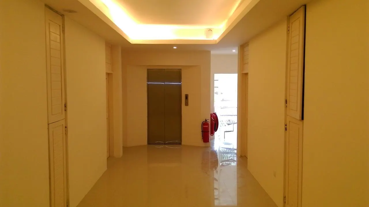 Beacon Beach Hotel Negombo