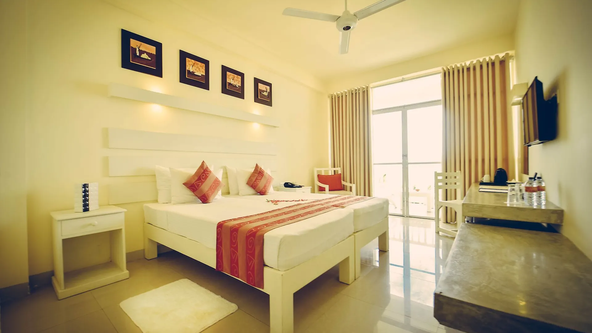 ****  Beacon Beach Hotel Negombo Sri Lanka