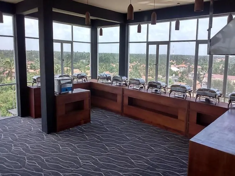 Beacon Beach Hotel Negombo